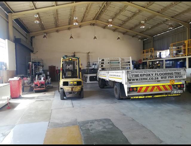 1,400M² FACTORY FOR SALE IN KLERKSOORD